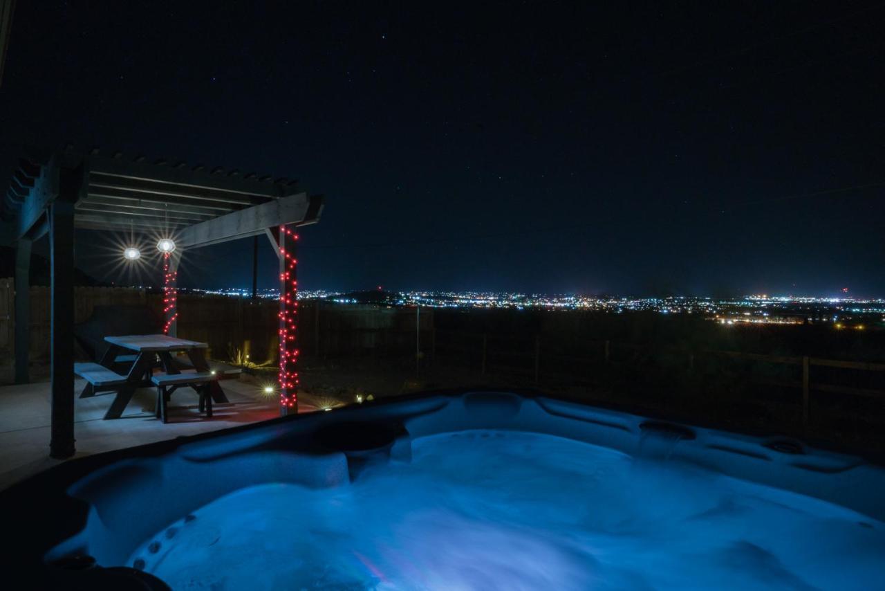 Desert Twilight 29 - Hot Tub & Ev Charger Twentynine Palms Buitenkant foto